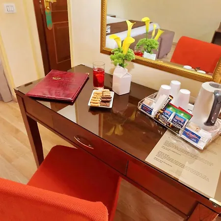 Camelia Hotel 3*