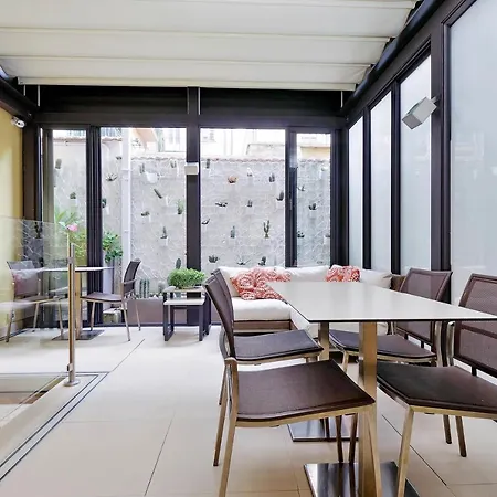 Camelia Hotel