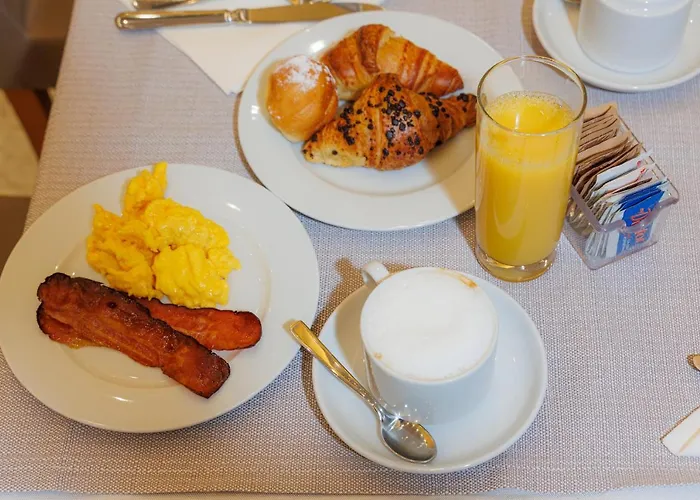 カメリア ホテル