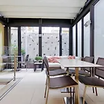 Camelia Hotel